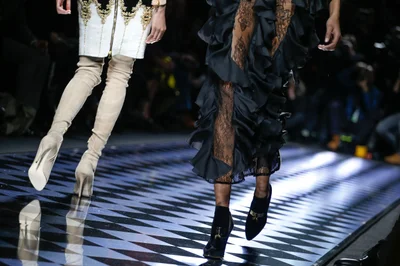 Look 27